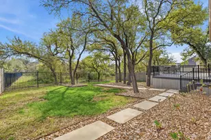 128 Eagle Pass Trail, Georgetown, TX 78628 - Photo 36