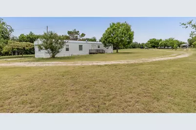 706 Phillip Lane, Liberty Hill, TX 78642 - Photo 10