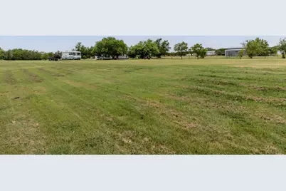 706 Phillip Lane, Liberty Hill, TX 78642 - Photo 2