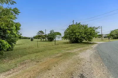 706 Phillip Lane, Liberty Hill, TX 78642 - Photo 8