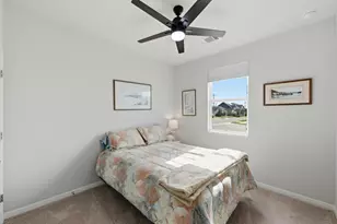 323 Blackbear Dr, Hutto, TX 78634 - Photo 18