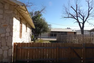 459 E Commerce St, New Braunfels, TX 78130 - Photo 20