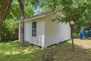 206 N Fm 1660, Hutto, TX 78634 - Photo 40