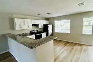 1818 River Crossing Cir, Austin, TX 78741 - Photo 6
