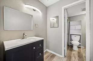 2018 W Rundberg Ln Ln, Austin, TX 78758 - Photo 14