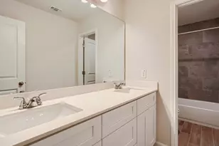 204 Comet Pointe Dr, Georgetown, TX 78628 - Photo 10