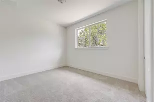 4005 Rock Park Cir, Lago Vista, TX 78645 - Photo 28