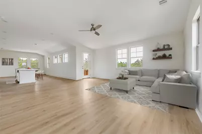 4005 Rockpark Circle, Lago Vista, TX 78645 - Photo 6