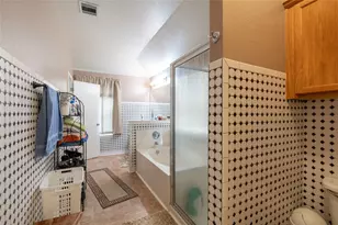 127 Meadow Way, Cedar Creek, TX 78612 - Photo 14