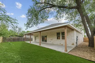 1412 Kent St, Taylor, TX 76574 - Photo 36