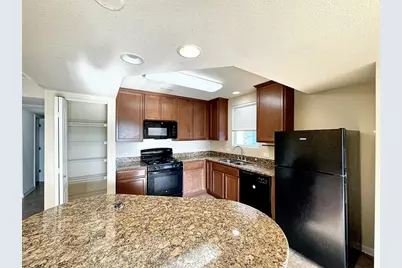 338 Trestle Tree #AB, San Marcos, TX 78666 - Photo 6