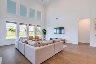 400 Moonlit Stream Pass, Dripping Springs, TX 78620 - Photo 2
