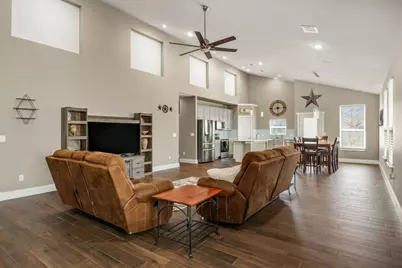 177 Mokulua Lane, Bastrop, TX 78602 - Photo 4