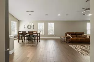 177 Mokulua Ln, Bastrop, TX 78602 - Photo 14