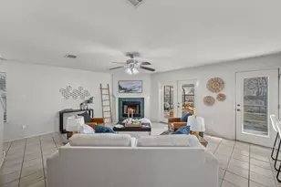 131 Masonwood Dr, Kyle, TX 78640 - Photo 4