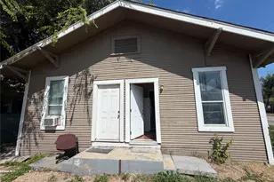 730 Carolina St, San Antonio, TX 78210 - Photo 2