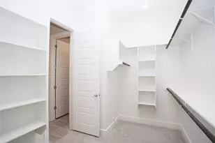 3018 Sunridge Dr, Austin, TX 78741 - Photo 18