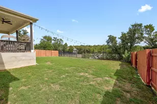 121 Rpd Spgs Cv, Georgetown, TX 78628 - Photo 36