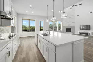 121 Rpd Spgs Cv, Georgetown, TX 78628 - Photo 2