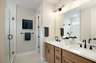 8020 Rambling Rose Rd, Austin, TX 78745 - Photo 12