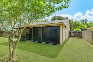 10915 Thicket Trail, Austin, TX 78750 - Photo 22