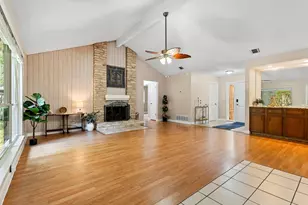 10915 Thicket Trail, Austin, TX 78750 - Photo 10