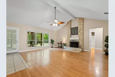 10915 Thicket Trail, Austin, TX 78750 - Photo 2
