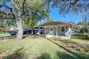 1113 Co Rd 132B, Kingsland, TX 78639 - Photo 1