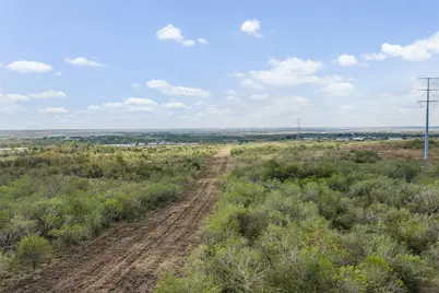 1001 Schubert Lane, Kyle, TX 78640 - Photo 24