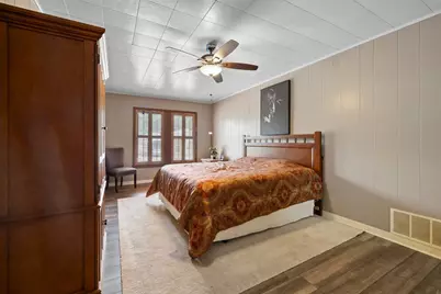 500 W Austin Street, Luling, TX 78648 - Photo 20