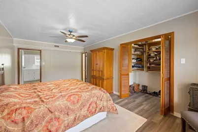 500 W Austin Street, Luling, TX 78648 - Photo 18