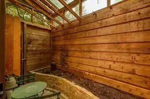 800 Leonard St, Austin, TX 78705 - Photo 8