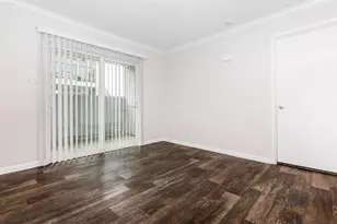 10402 Sandpiper Dr, Houston, TX 77096 - Photo 4
