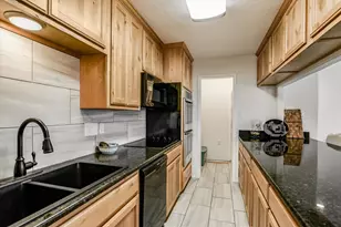 20220 Doe Run, Lago Vista, TX 78645 - Photo 16