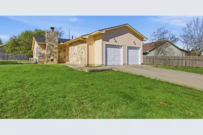 2711 Sunny Lane, Taylor, TX 76574 - Photo 2