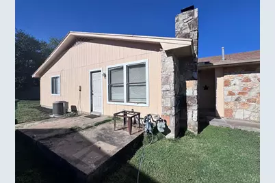 2711 Sunny Lane, Taylor, TX 76574 - Photo 6