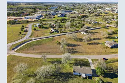 Tbd 2 Dunn Street, Yoakum, TX 77995 - Photo 4