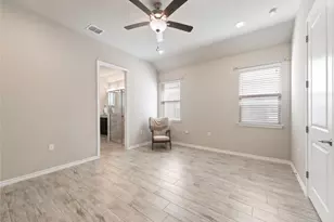 121 Bolivar Wy, San Marcos, TX 78666 - Photo 12