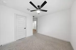 105 Krause Spgs Dr, Hutto, TX 78634 - Photo 16