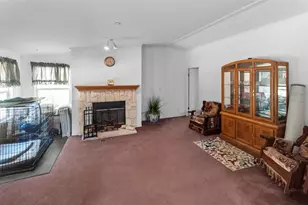 141 Morning Dove Ln, Elgin, TX 78602 - Photo 18