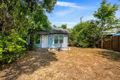 1906 E 2nd Street, Austin, TX 78702 - Photo 34