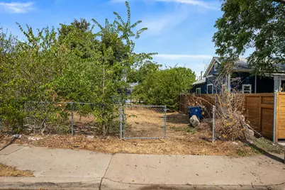 1906 E 2nd Street, Austin, TX 78702 - Photo 26