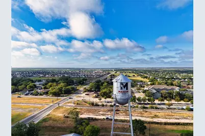 101 E Brenham Street, Manor, TX 78653 - Photo 6