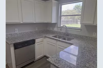 105 Twilight Way, Hutto, TX 78634 - Photo 8
