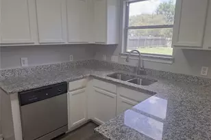 105 Twilight Way, Hutto, TX 78634 - Photo 8