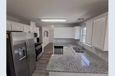 105 Twilight Way, Hutto, TX 78634 - Photo 6