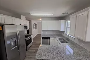 105 Twilight Way, Hutto, TX 78634 - Photo 6