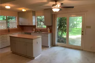 4428 Gillis St, Austin, TX 78745 - Photo 12