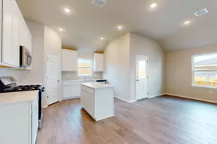 12216 Dillon Fls Dr, Austin, TX 78747 - Photo 12