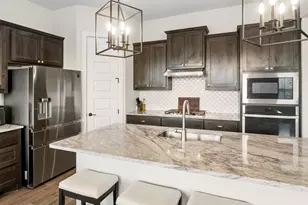 198 York Timbers Way, Austin, TX 78737 - Photo 8